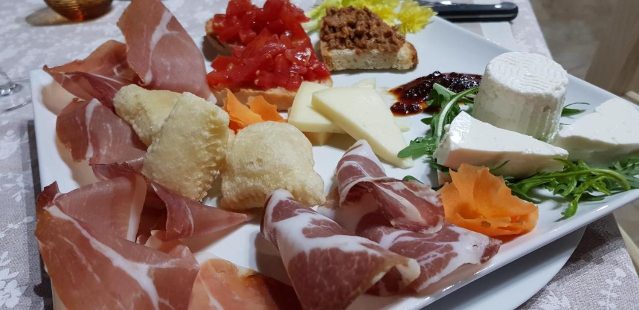 Fattoria Dei Cavalieri Daire Sovana Dış mekan fotoğraf